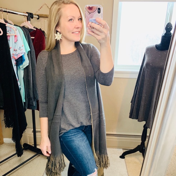 Wrap Scarf With Armholes Gray Mustard Shawl OS - Picture 3 of 8